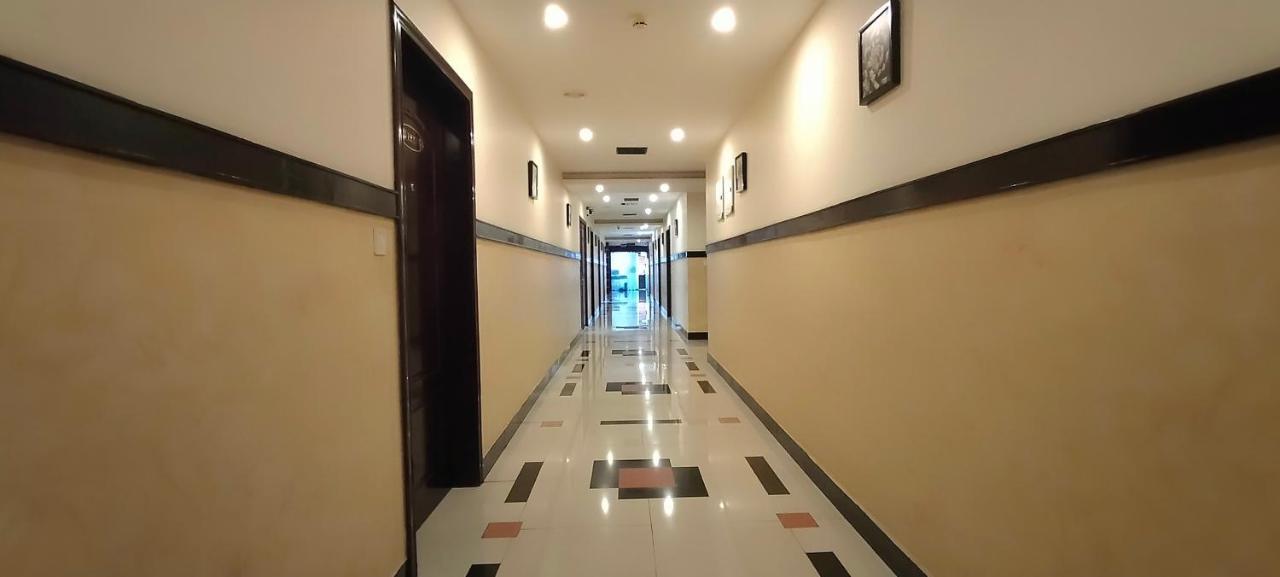 Hotel Jyothis Regency Palakkad Zewnętrze zdjęcie